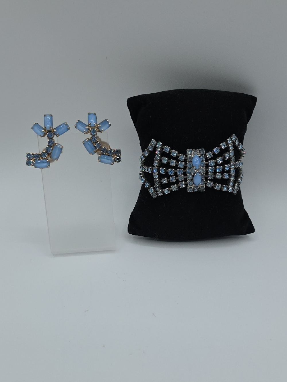 Light Blue Crystal Bow Bracelet and Earrings Set